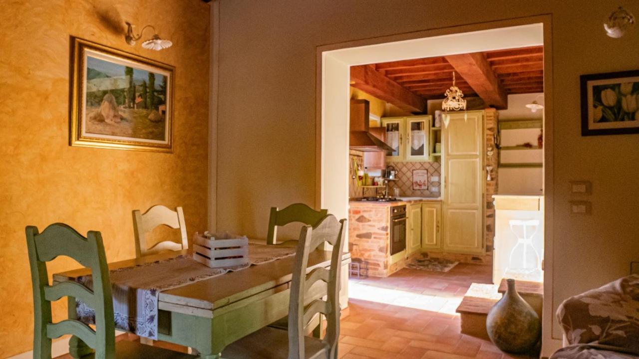 Il Casale Di Fiore Cannara Ngoại thất bức ảnh