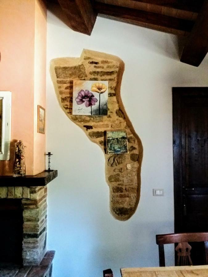 Il Casale Di Fiore Cannara Ngoại thất bức ảnh