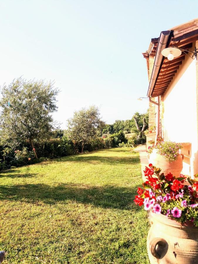 Il Casale Di Fiore Cannara Ngoại thất bức ảnh